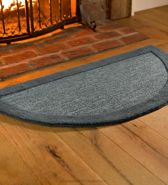Accessories Plow & Hearth Madrid Banded Half-Round Rug, 2' x 4' - Berry NFLB2802