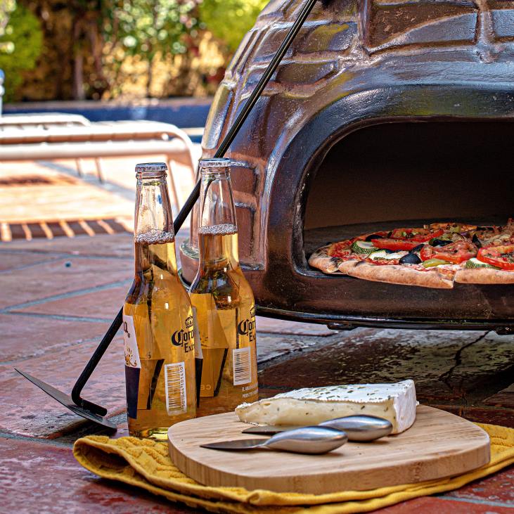 Accessories Plow & Hearth Talavera Palermo Pizza Oven NFLB2940