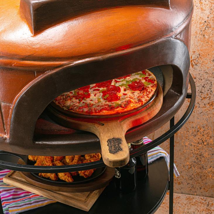 Accessories Plow & Hearth Talavera Ravello Pizza Oven NFLB2941