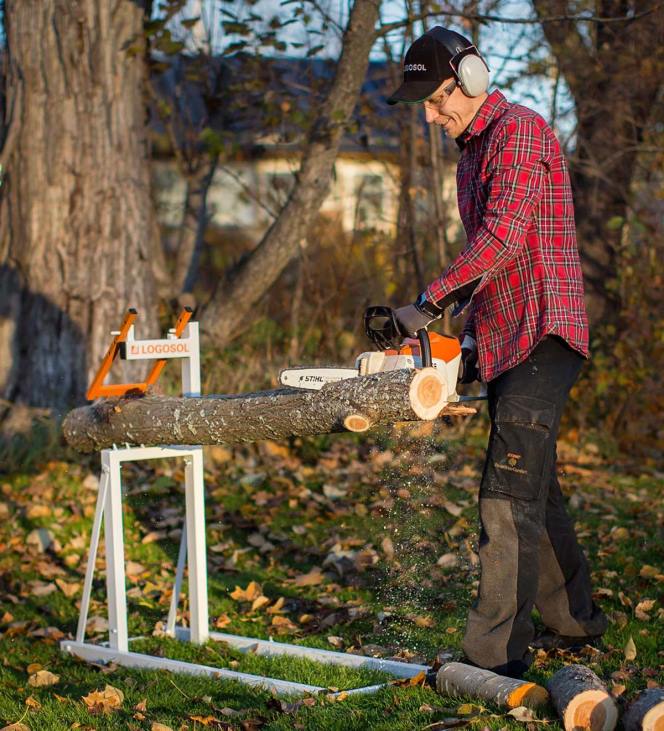 Accessories Plow & Hearth Foldable Steel Smart Log Holder Sawhorse - White NFLB2960