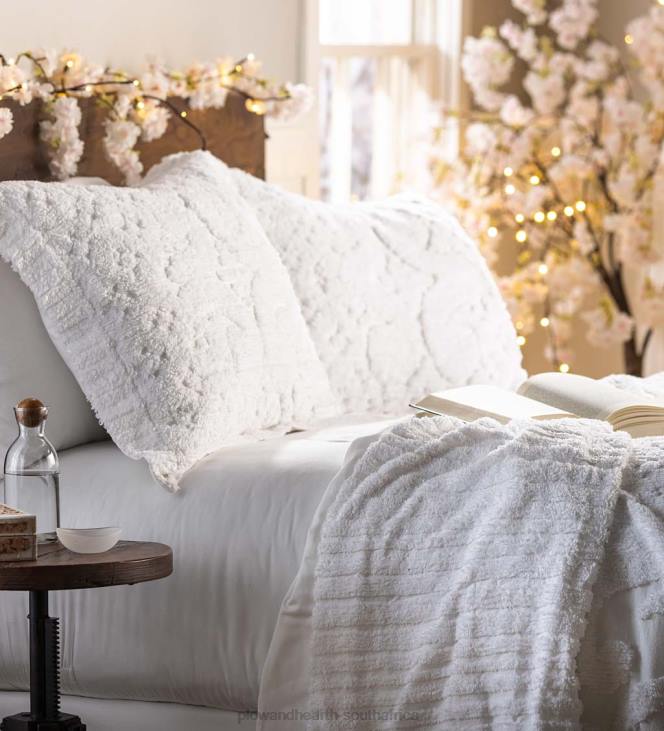 Houseware Plow & Hearth Juliet Tufted Cotton Chenille Bedding NFLB2652