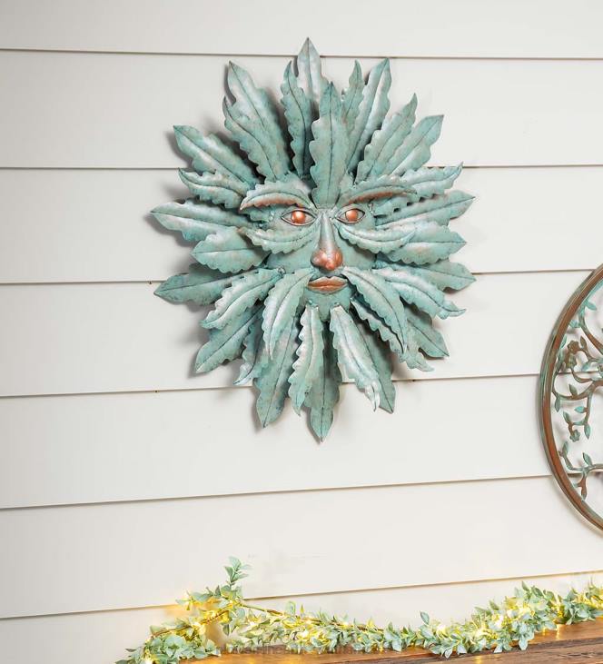 Houseware Plow & Hearth Green Man Distressed Metal Wall Art NFLB1544