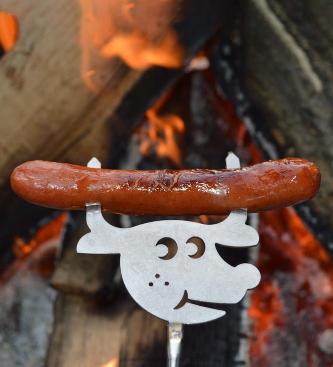 Houseware Plow & Hearth Campfire Fun Pak with Roasting Sticks and S'More Builder NFLB1595