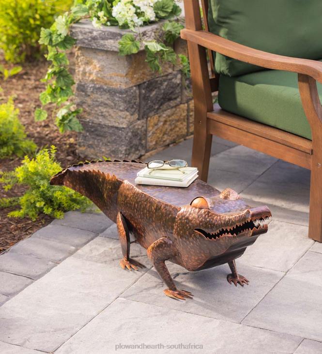 Houseware Plow & Hearth Handmade Painted Metal Alligator Side Table NFLB1125