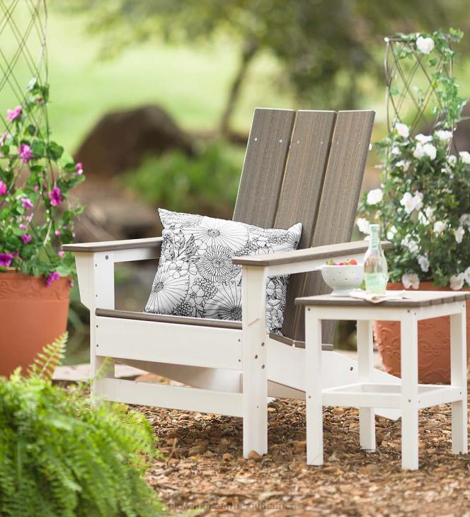 Houseware Plow & Hearth May River Outdoor Side Table - Coastal Gray/White NFLB1144