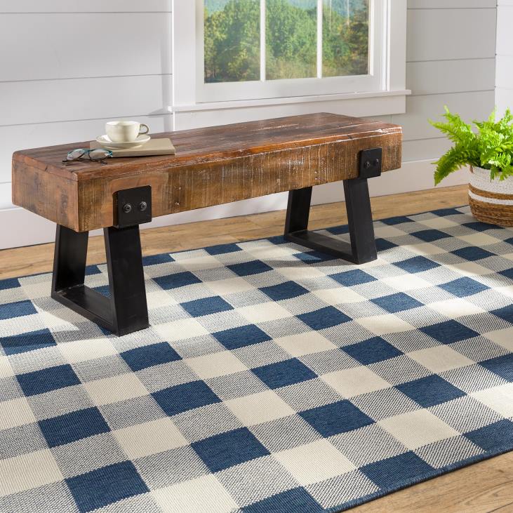 Houseware Plow & Hearth Buffalo Plaid Indoor and Outdoor Polypropylene Rug NFLB1427