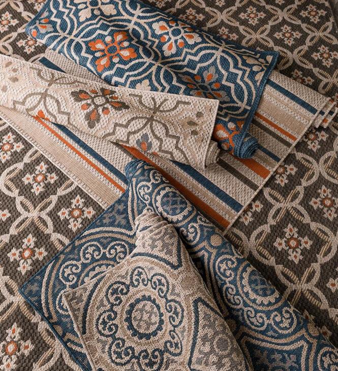 Houseware Plow & Hearth Cambridge Stripe Indoor/Outdoor Rug NFLB1417