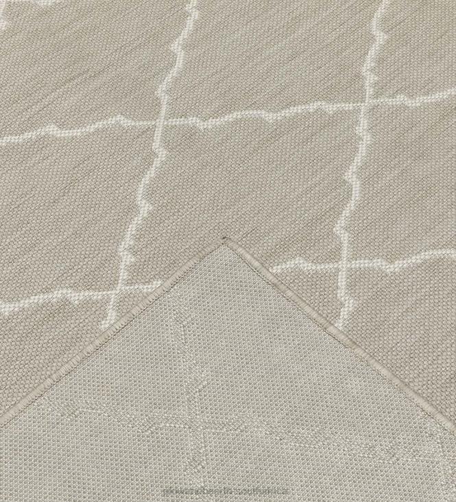 Houseware Plow & Hearth Hamilton Latticework Indoor/Outdoor Rug NFLB1438