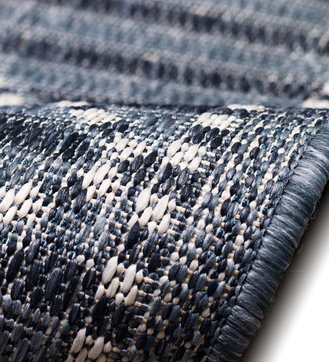Houseware Plow & Hearth Indoor/Outdoor Diamonds Polypropylene Rug NFLB1429