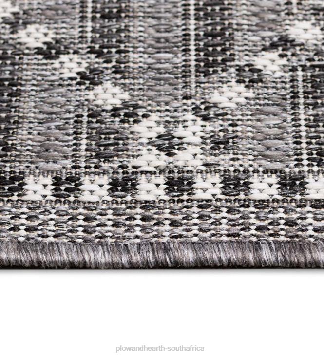 Houseware Plow & Hearth Indoor/Outdoor Diamonds Polypropylene Rug NFLB1429