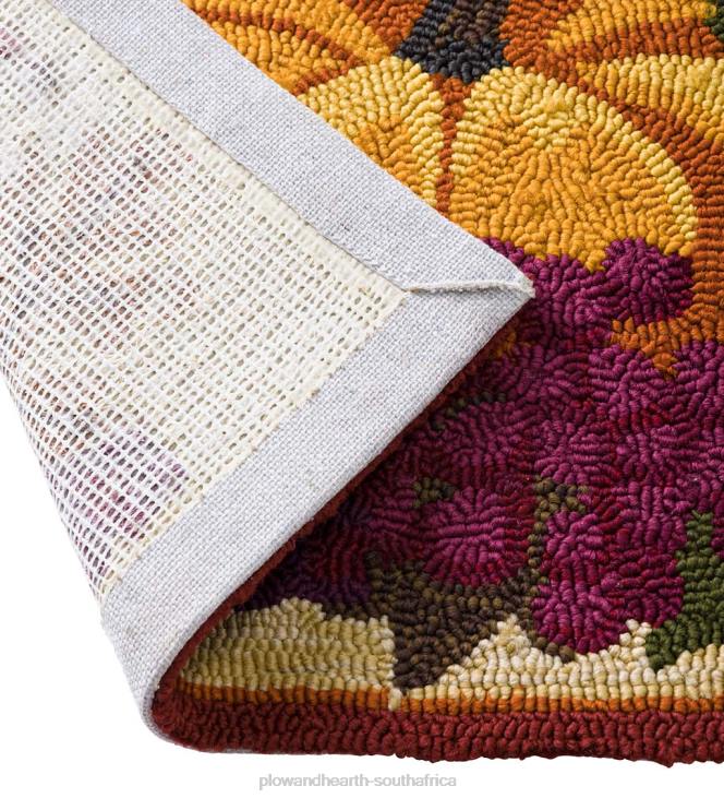 Houseware Plow & Hearth Indoor/Outdoor Fall Bounty Hooked Polypropylene Accent Rug NFLB1312