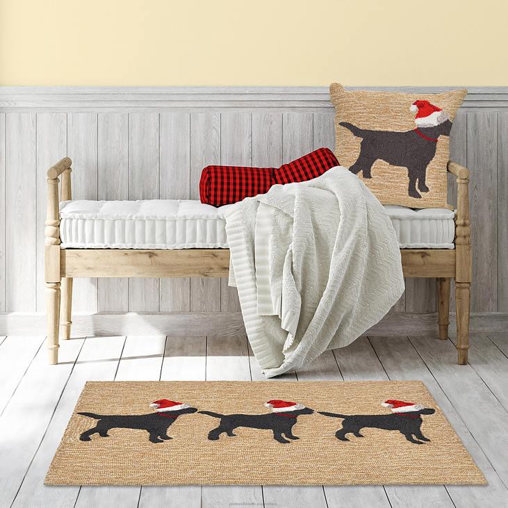 Houseware Plow & Hearth Indoor/Outdoor Hand-Hooked Christmas Dogs Accent Rug NFLB1333