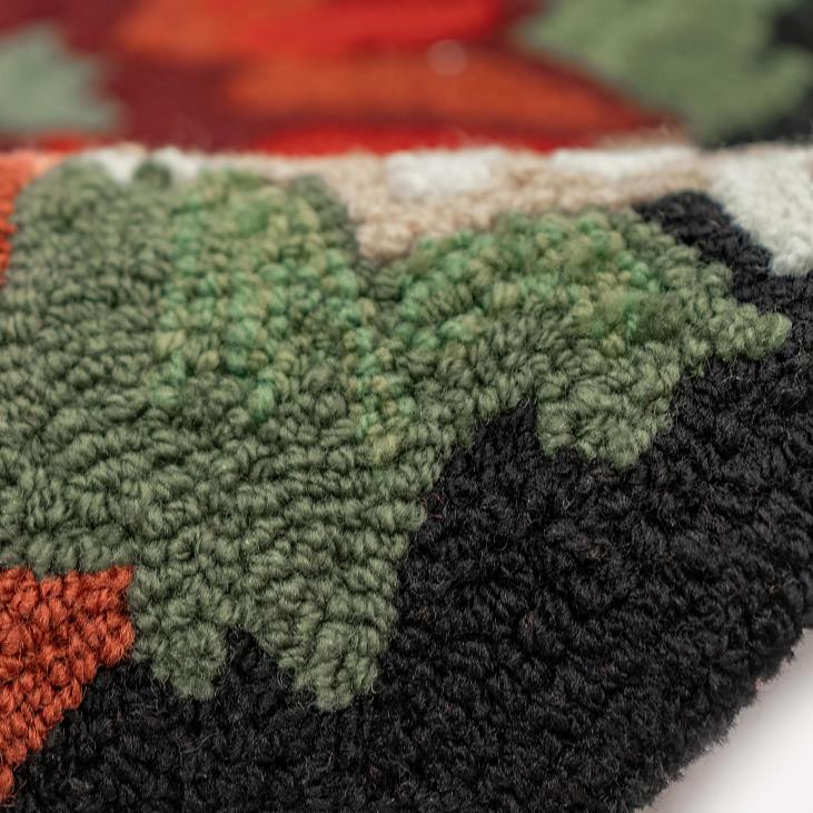 Houseware Plow & Hearth Indoor/Outdoor Hand-Hooked Holiday Bouquet Accent Rug NFLB1331