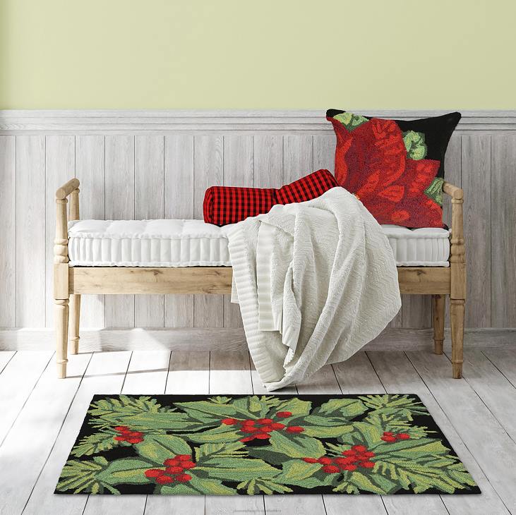 Houseware Plow & Hearth Indoor/Outdoor Hand-Hooked Holly Berry Accent Rug NFLB1303