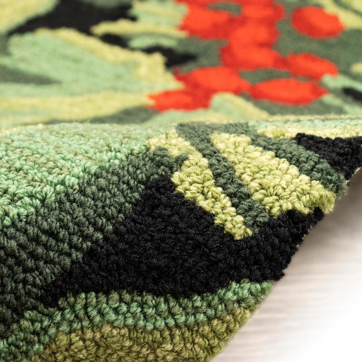 Houseware Plow & Hearth Indoor/Outdoor Hand-Hooked Holly Berry Accent Rug NFLB1303
