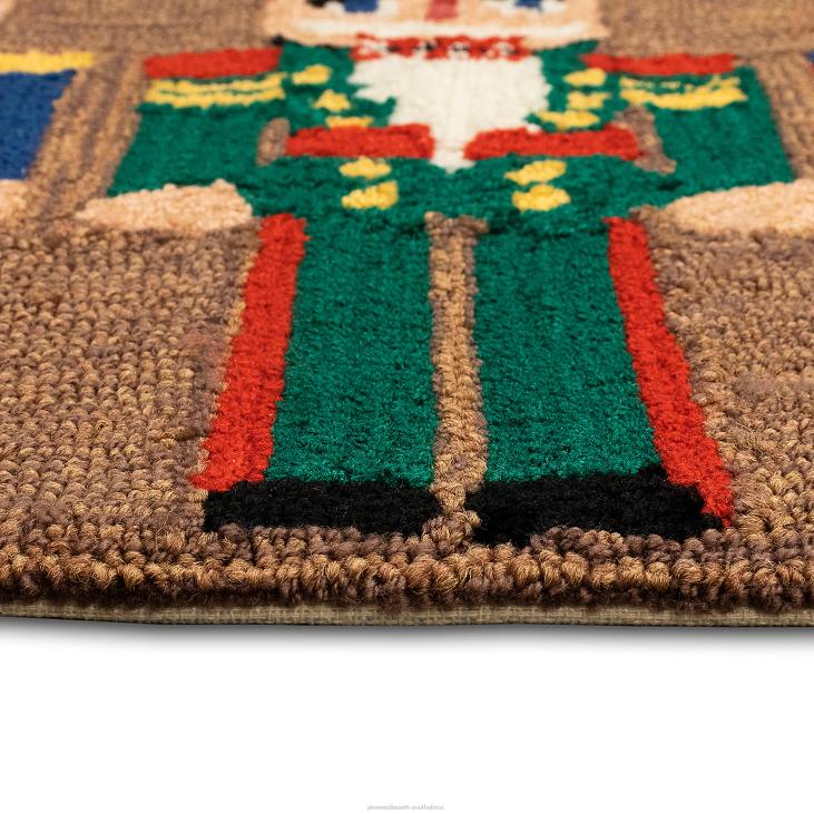 Houseware Plow & Hearth Indoor/Outdoor Hand-Hooked Nutcracker Trio Accent Rug NFLB1327