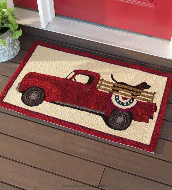 Houseware Plow & Hearth Indoor/Outdoor Patriotic Pooch Hooked Polypropylene Accent Rug NFLB1313