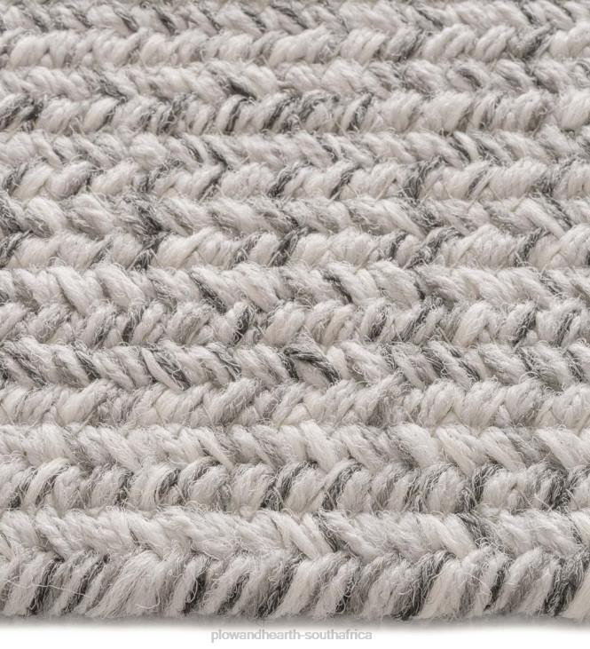 Houseware Plow & Hearth Indoor/Outdoor Rectangle Pine Creek Braided Polypropylene Rug NFLB1304