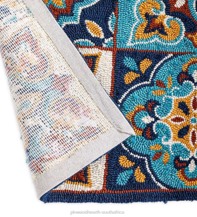 Houseware Plow & Hearth Indoor/Outdoor Tile-Inspired Hooked Polypropylene Accent Rug NFLB1289