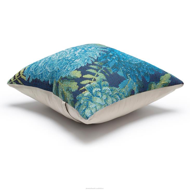 Houseware Plow & Hearth Indoor/Outdoor Chrysanthemum Polypropylene Throw Pillow - Blue NFLB1243