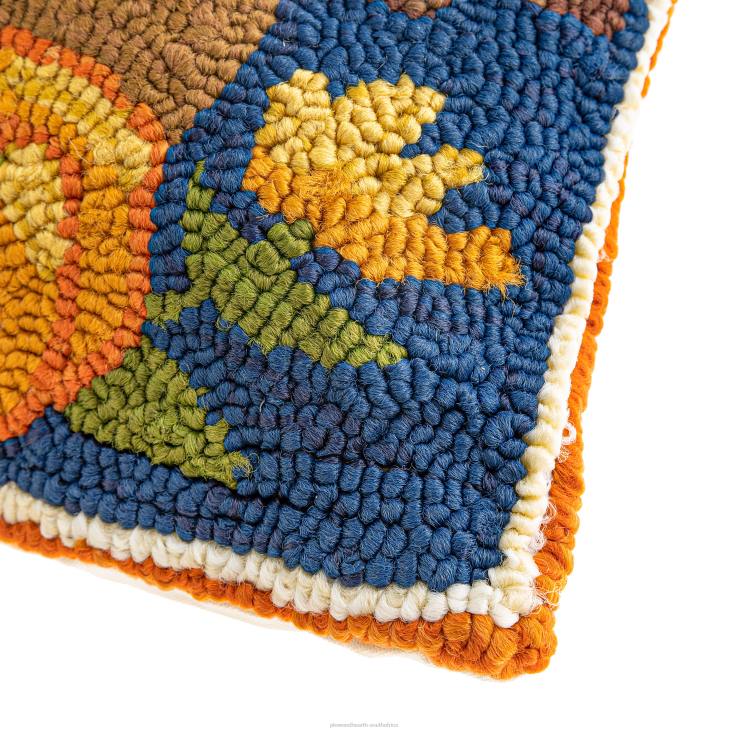 Houseware Plow & Hearth Indoor/Outdoor Fall Pheasant Hand Hooked Polypropylene Throw Pillow NFLB1230