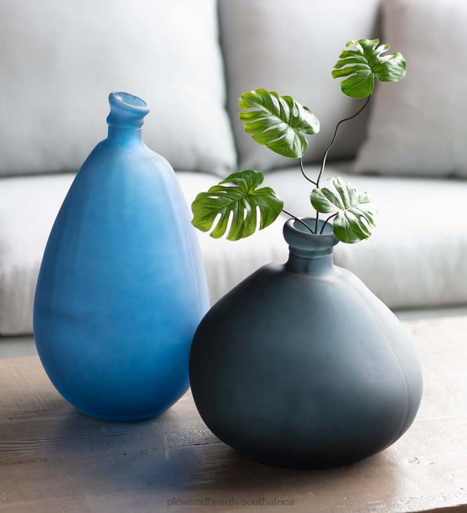 Houseware Plow & Hearth Recycled Round Frosted Gray Glass Balloon Vase - Gray NFLB2473