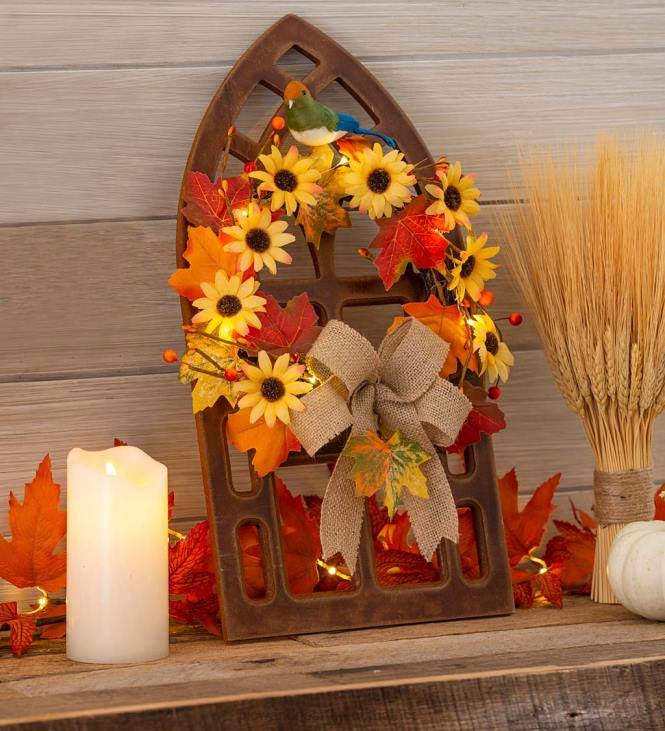 Houseware Plow & Hearth Light-Up Wreath on a Cathedral Window Wall Art NFLB2427