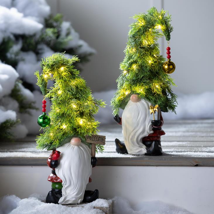 Houseware Plow & Hearth Holiday Lighted Christmas Tree Garden Gnome with Welcome Sign NFLB1692