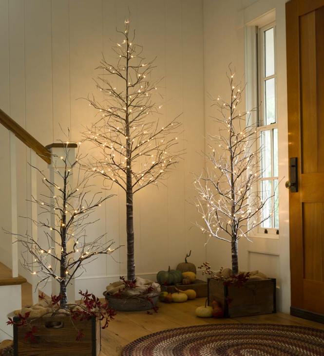 Houseware Plow & Hearth Indoor/Outdoor Snowy Lighted Tree NFLB1689