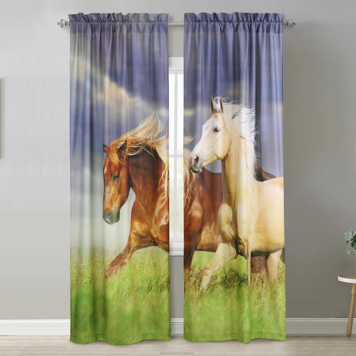Houseware Plow & Hearth Nature-Inspired Photoreal Rod Pocket Curtain Panels - Bear Scene - 52x 84NFLB2592