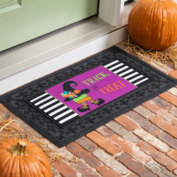 Rugs & Mats Plow & Hearth Trick Or Treat Witch Sassafras Switch Mat NFLB1962