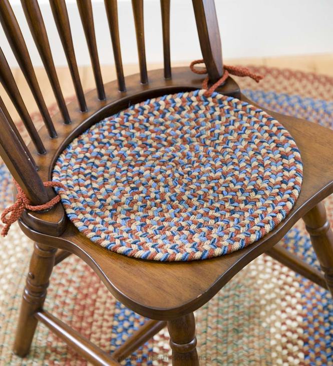 Rugs & Mats Plow & Hearth Indoor/Outdoor Braided Polypro Roanoke Round Chair Pad with Ties - Solid Spruce NFLB1908
