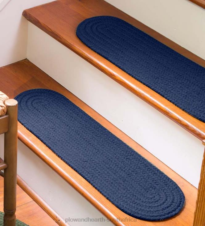 Rugs & Mats Plow & Hearth Solid Color Country Classic Braided Polypropylene Stair Treads, Set of 4 - Black NFLB1913