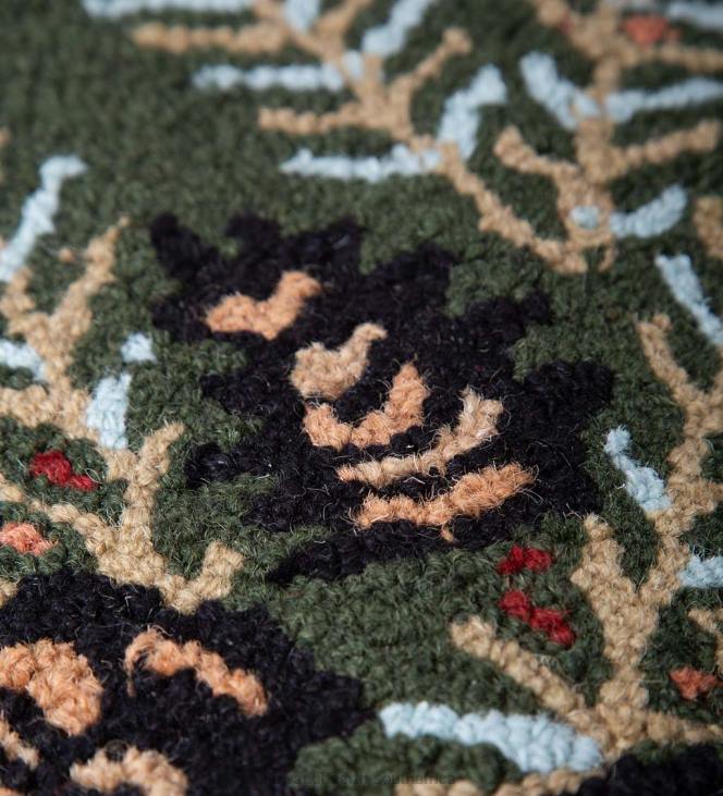 Rugs & Mats Plow & Hearth Pine Cone Hand-Hooked Wool Rug NFLB1747