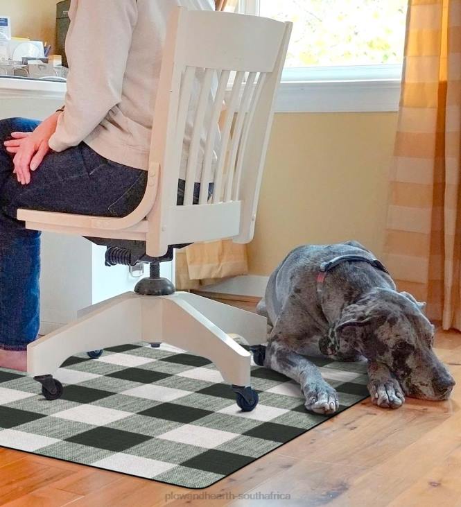 Rugs & Mats Plow & Hearth Buffalo Plaid Chair Mat - Brown NFLB1924