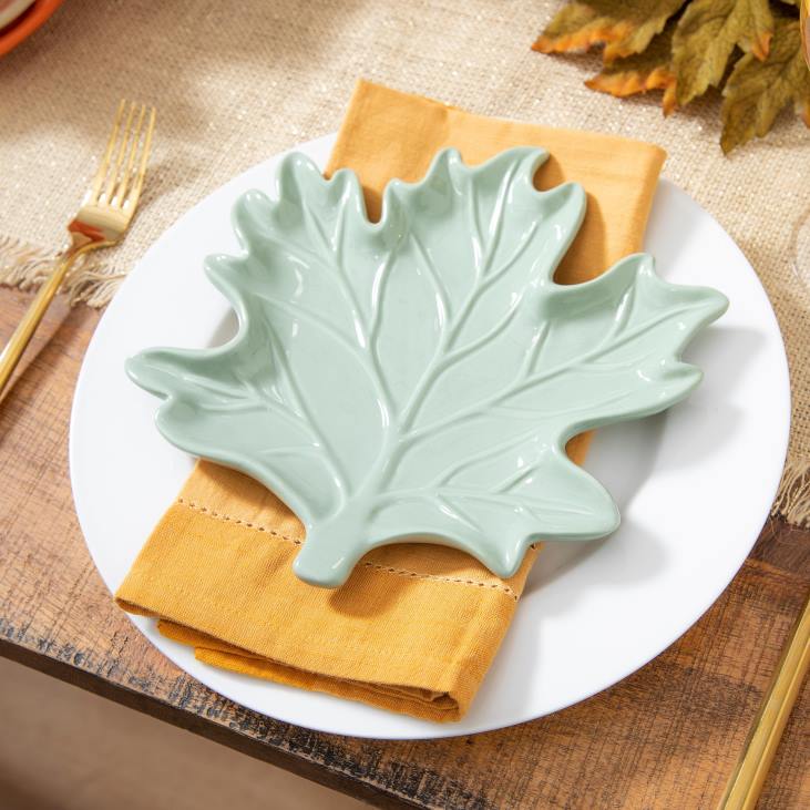 Seasonal & Gifts Plow & Hearth Ceramic Fall Leaf Plates, Set of 6 NFLB3119