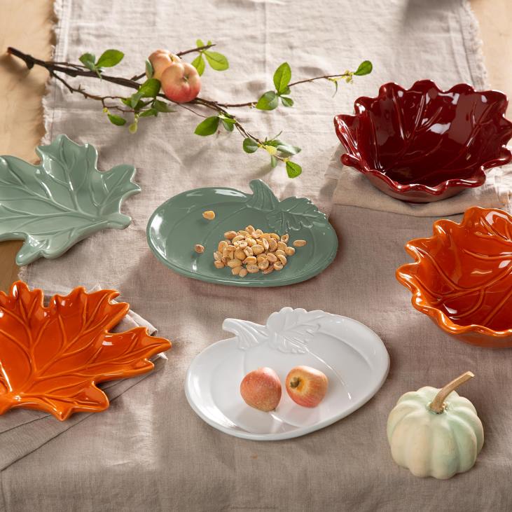 Seasonal & Gifts Plow & Hearth Ceramic Fall Leaf Plates, Set of 6 NFLB3119