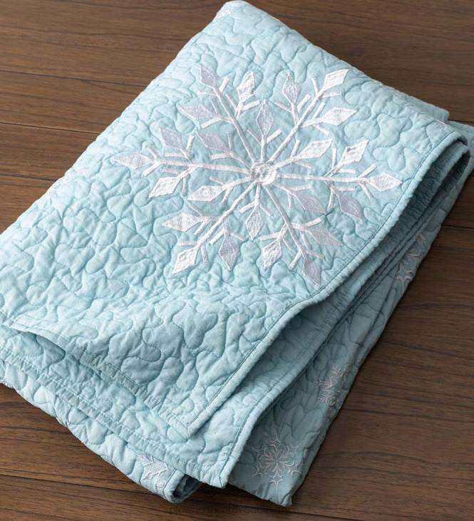 Seasonal & Gifts Plow & Hearth Falling Snowflakes Cotton Quilted Throw NFLB2283
