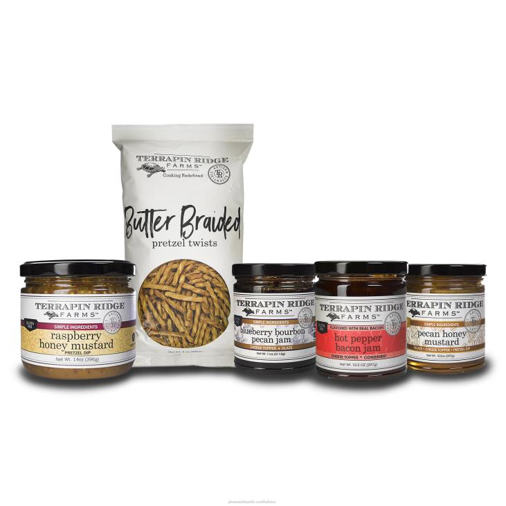 Seasonal & Gifts Plow & Hearth USA-Made Festive Favorites Spread Sampler NFLB3017