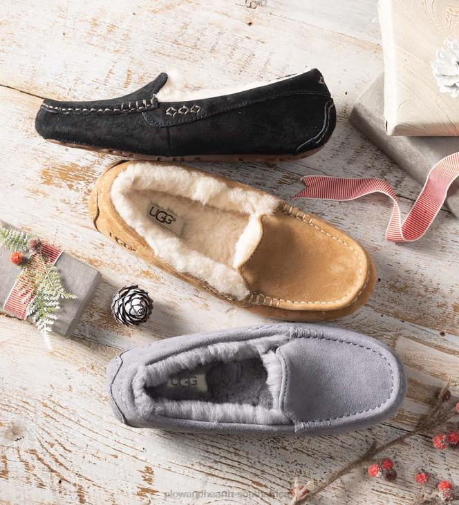Seasonal & Gifts Plow & Hearth UGG Ansley Women's Suede Moccasin Slippers - Black - 5 NFLB3053