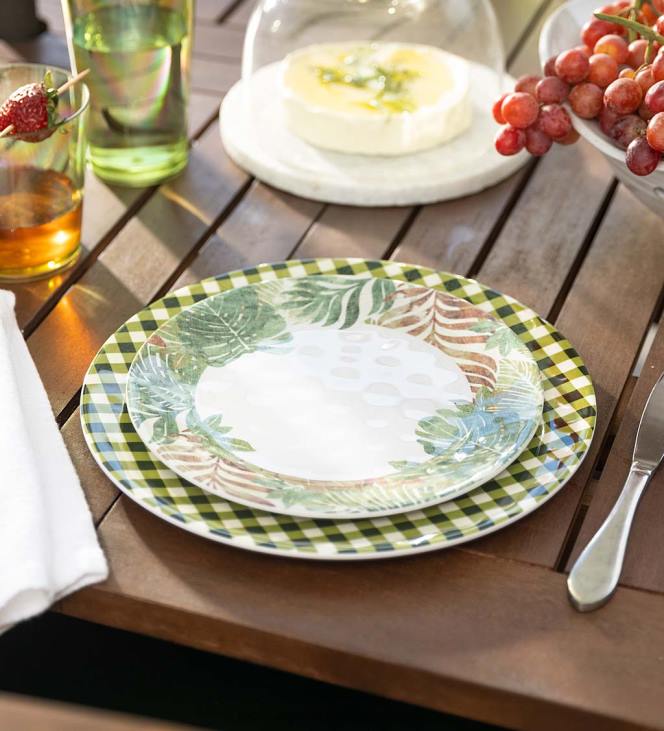 Seasonal & Gifts Plow & Hearth Colorful Melamine Outdoor Safe Plates, Set of 6 NFLB3081