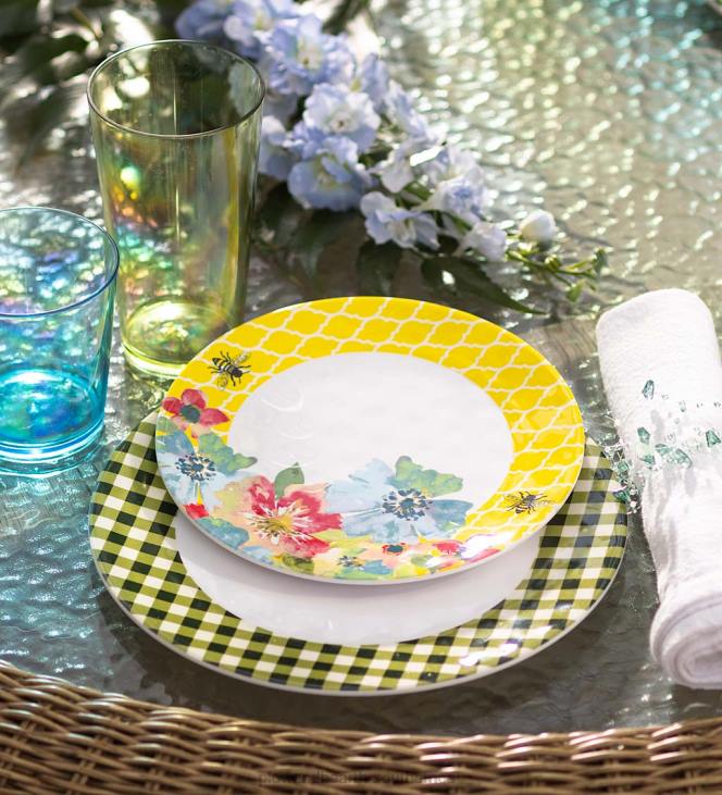 Seasonal & Gifts Plow & Hearth Colorful Melamine Outdoor Safe Plates, Set of 6 NFLB3081