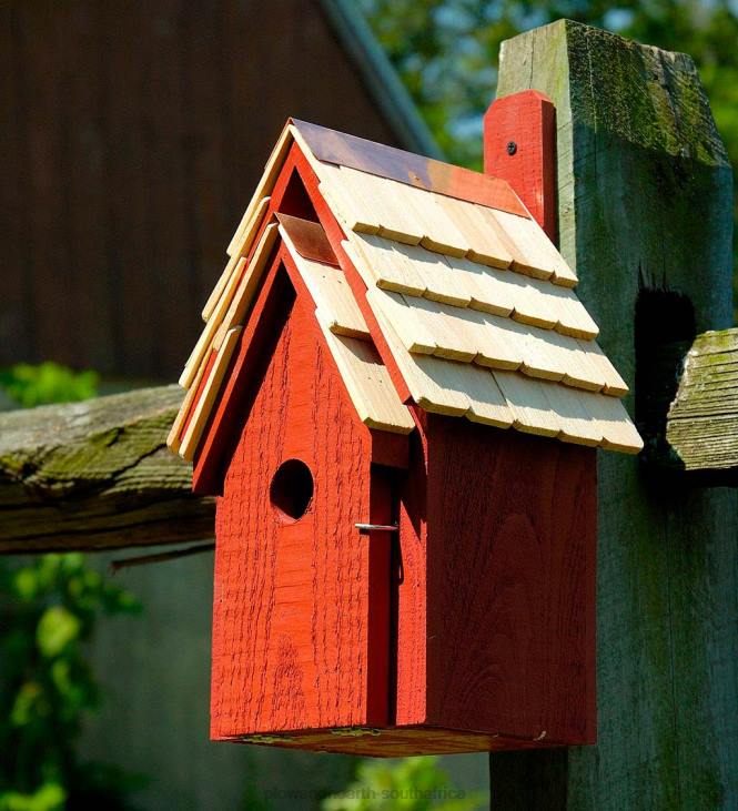 Yard & Garden Plow & Hearth Bluebird Manor Cypress Birdhouse - Blue NFLB861