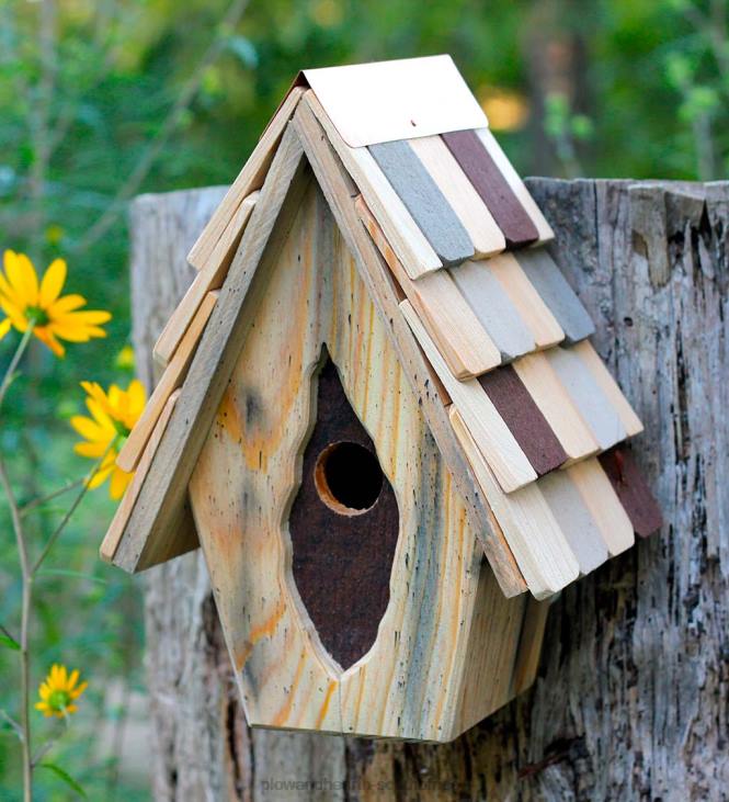 Yard & Garden Plow & Hearth Vintage Wren Birdhouse - Blue NFLB868