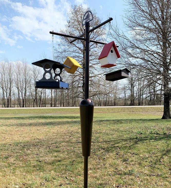 Yard & Garden Plow & Hearth Weather-Resistant Squirrel Stopper Bird Feeder Display and Plant Stand - Bronze NFLB760