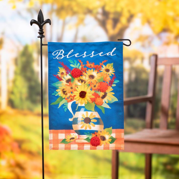 Yard & Garden Plow & Hearth Blessed Floral Arrangement Linen Garden Flag NFLB605