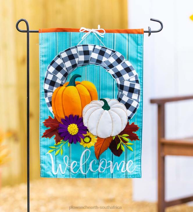 Yard & Garden Plow & Hearth Fall Wreath and Buffalo Check Linen Garden Flag NFLB568