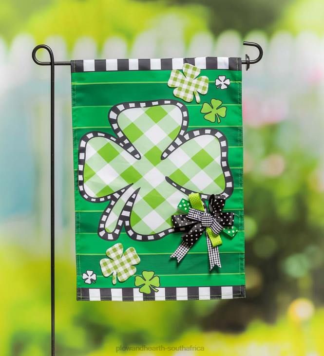 Yard & Garden Plow & Hearth Gingham Clover Applique Garden Flag NFLB556