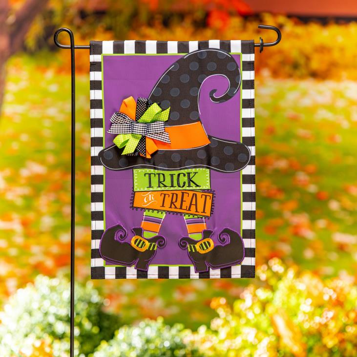 Yard & Garden Plow & Hearth Trick Or Treat Witch Applique Garden Flag NFLB612