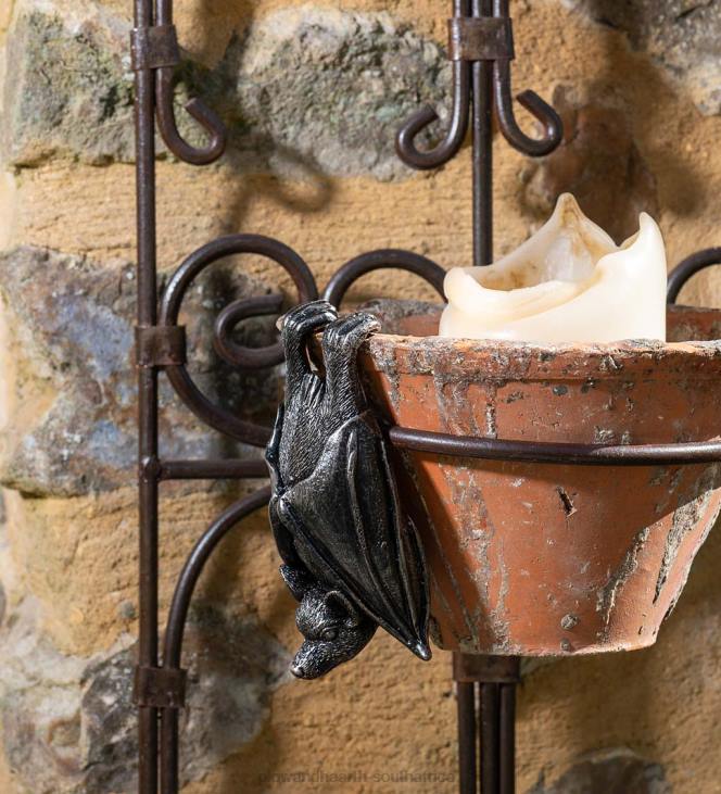Yard & Garden Plow & Hearth Bat Pot Buddy Pot Hanger NFLB324